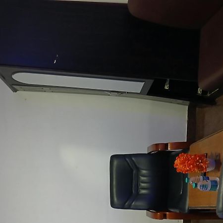 Golden Mount Residency Hotel Chennai Ngoại thất bức ảnh